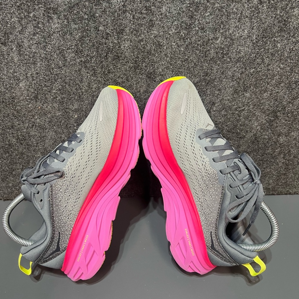 HOKA Women's Bondi 8 Running Shoes Size 7 - Picture 11 of 14